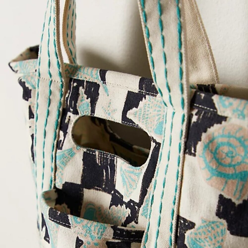 Free People Caravan Printed Mini Tote Color Seashell - Picture 3 of 4
